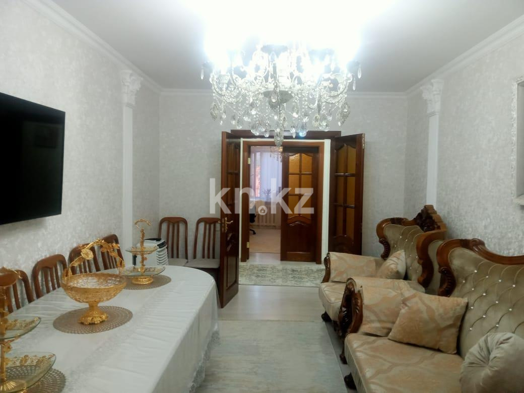 Продажа 4-комнатной квартиры, 86 м², 83 квартал, дом  5 - Продажа  четырехкомнатных квартир в Караганде с фото фото 1 из 20