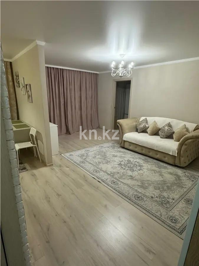Продажа 2-комнатной квартиры, 44 м², ул. Алиханова, дом  22/1 - Продажа квартир в Караганде фото 1 из 5