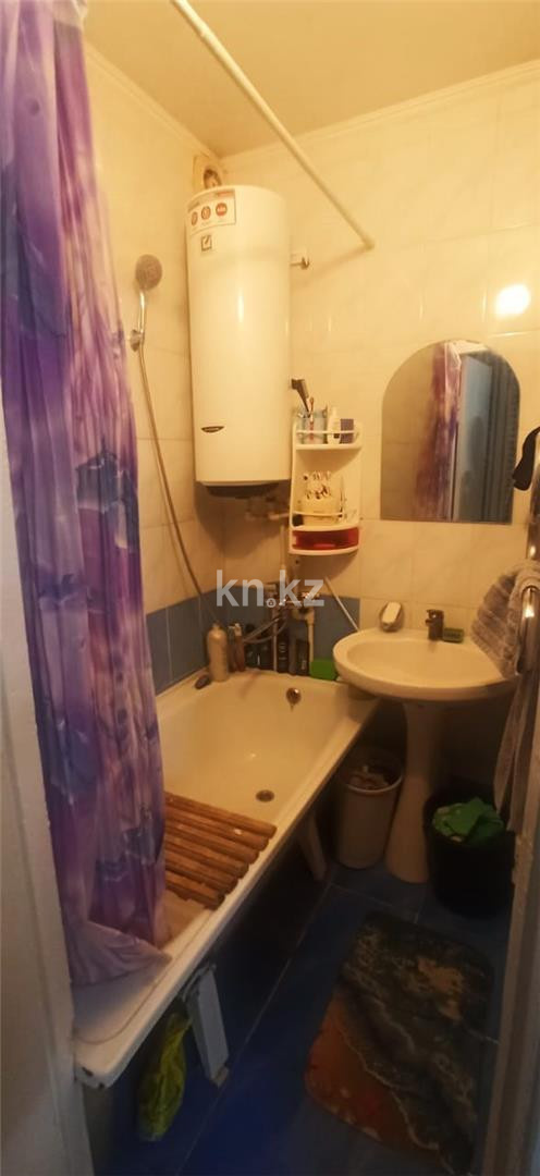 Продажа 4-комнатной квартиры, 62 м², мкр-н 23 - Продажа квартир в Караганде фото 9 из 12