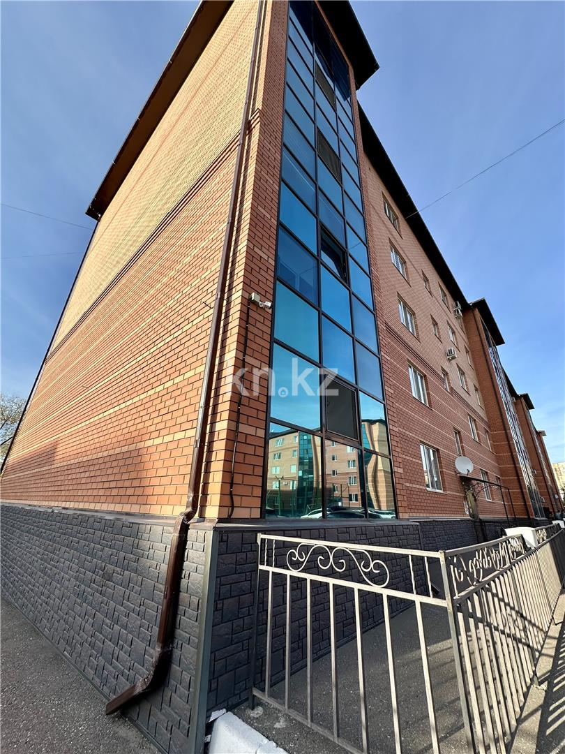 Продажа 2-комнатной квартиры, 61 м², мкр-н Степной-2 - Продажа  двухкомнатных квартир в Караганде фото 18 из 18