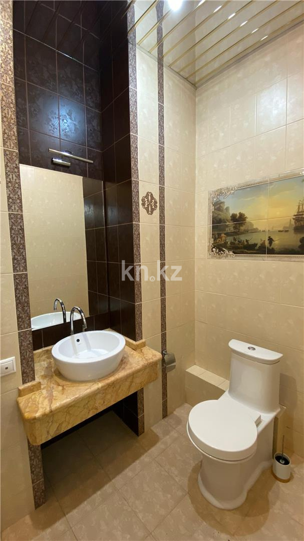 Продажа 4-комнатной квартиры, 164 м², пр. Кошкарбаева в Астане - фото 21