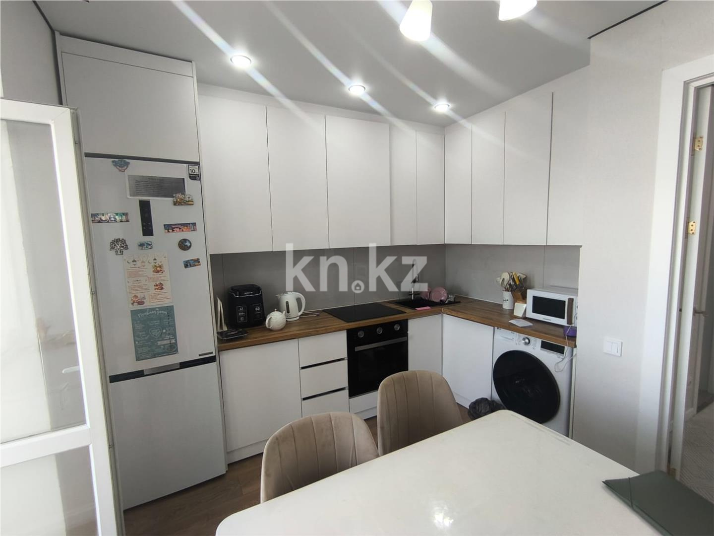 Продажа 2-комнатной квартиры, 57.3 м² - Продажа жилой и коммерческой недвижимости в Казахстане фото 4 из 12