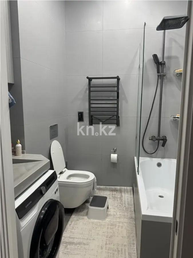 Продажа 3-комнатной квартиры, 72 м², пр. Тауелсыздык, дом  40/1 в Астане - фото 5