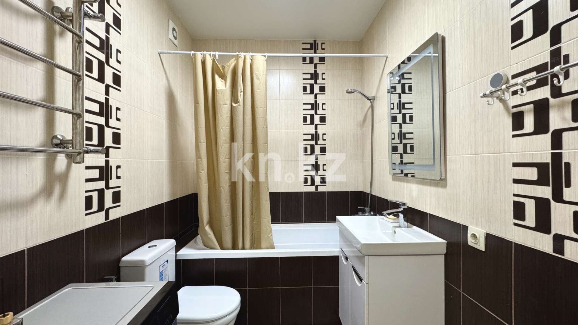 Продажа 2-комнатной квартиры, 42 м², ул. Жунисова в Алматы