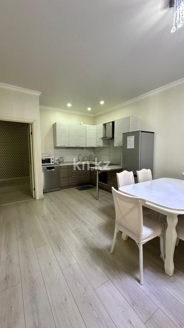 Аренда 3-комнатной квартиры посуточно, 110 м², Навои 208, дом  208/8 - ул. Торайгырова - Аренда квартир посуточно в Алматы с фото фото 6 из 13