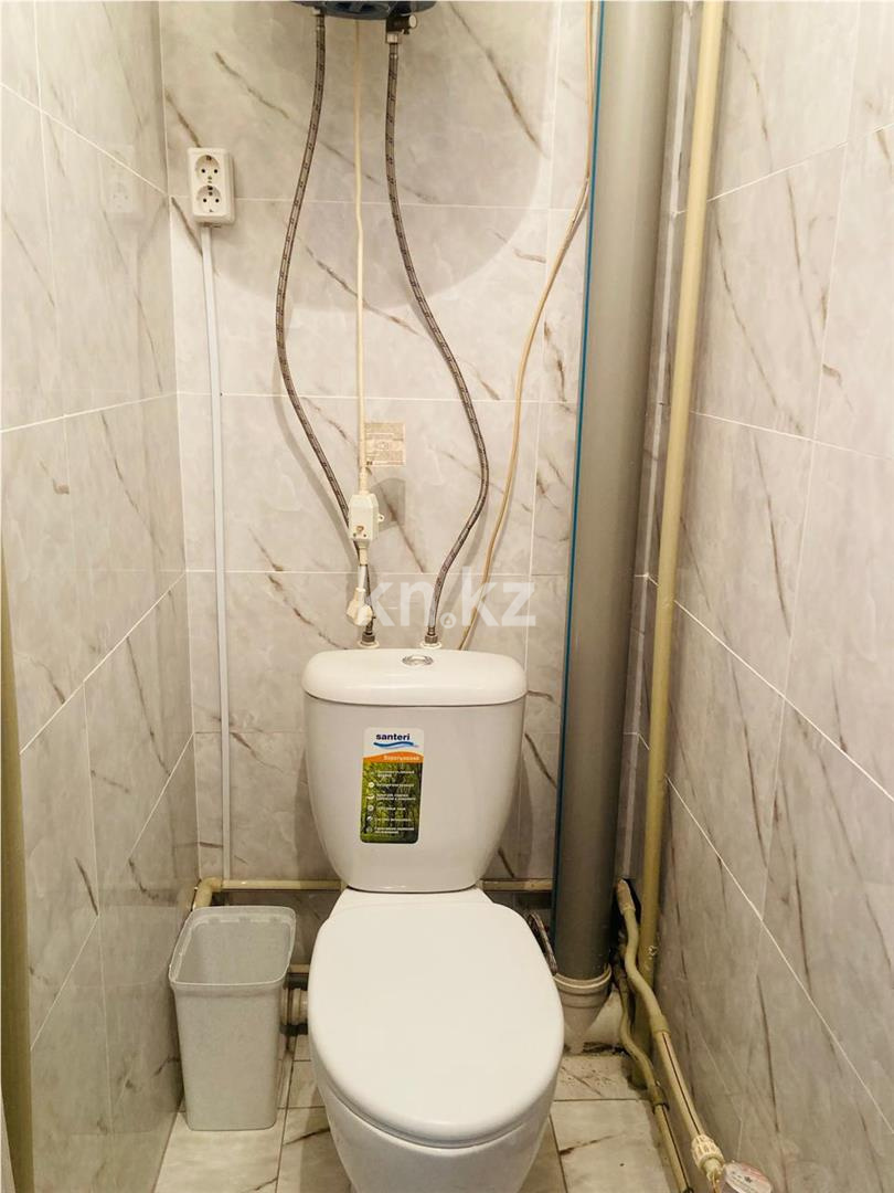 Продажа 3-комнатной квартиры, 68 м², мкр-н Голубые Пруды - Продажа  трехкомнатных квартир в Караганде фото 2 из 21