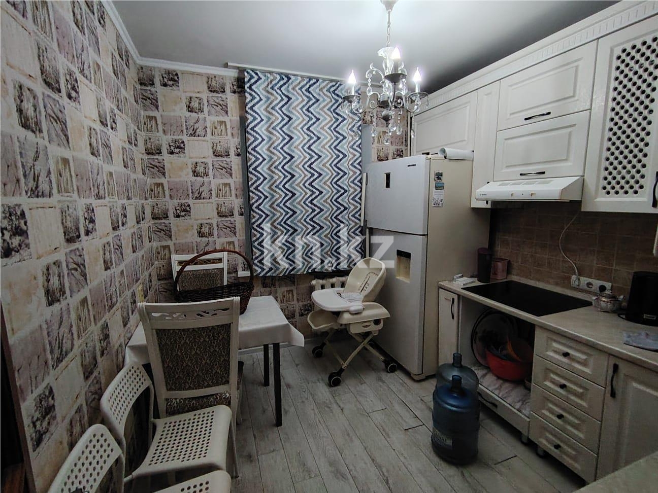 Продажа 4-комнатной квартиры, 76 м², ул. Таттимбета - Продажа квартир в Караганде фото 11 из 19