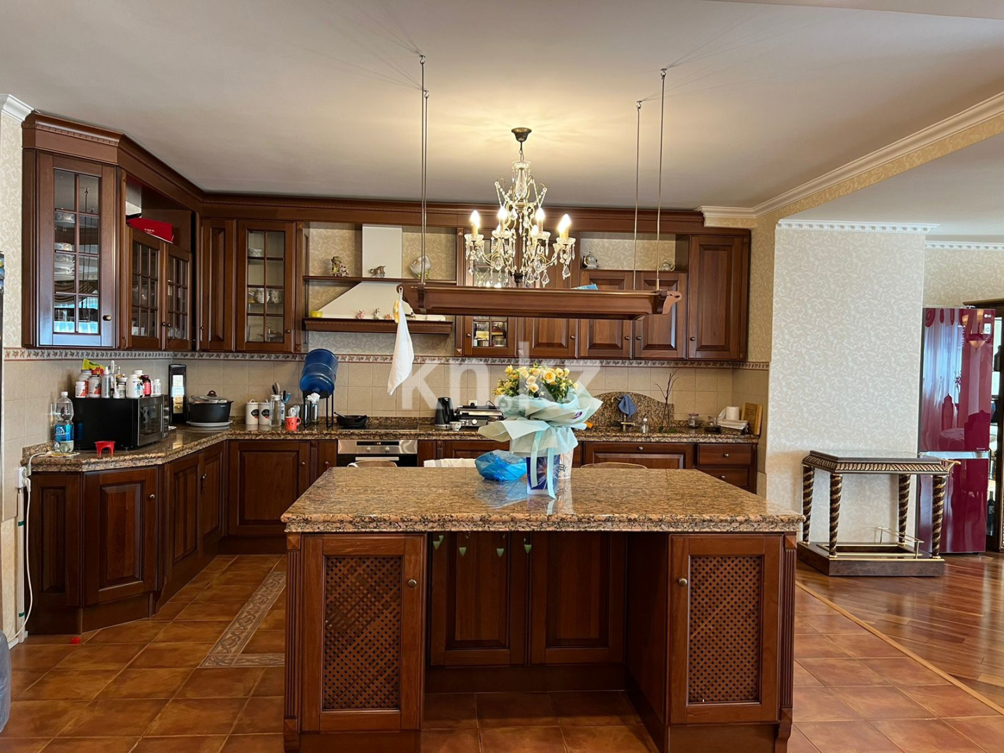 Продажа 2-комнатной квартиры, 312 м² в Астане