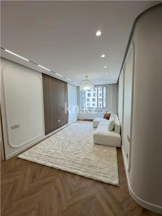 Продажа 2-комнатной квартиры, 77 м² в Астане