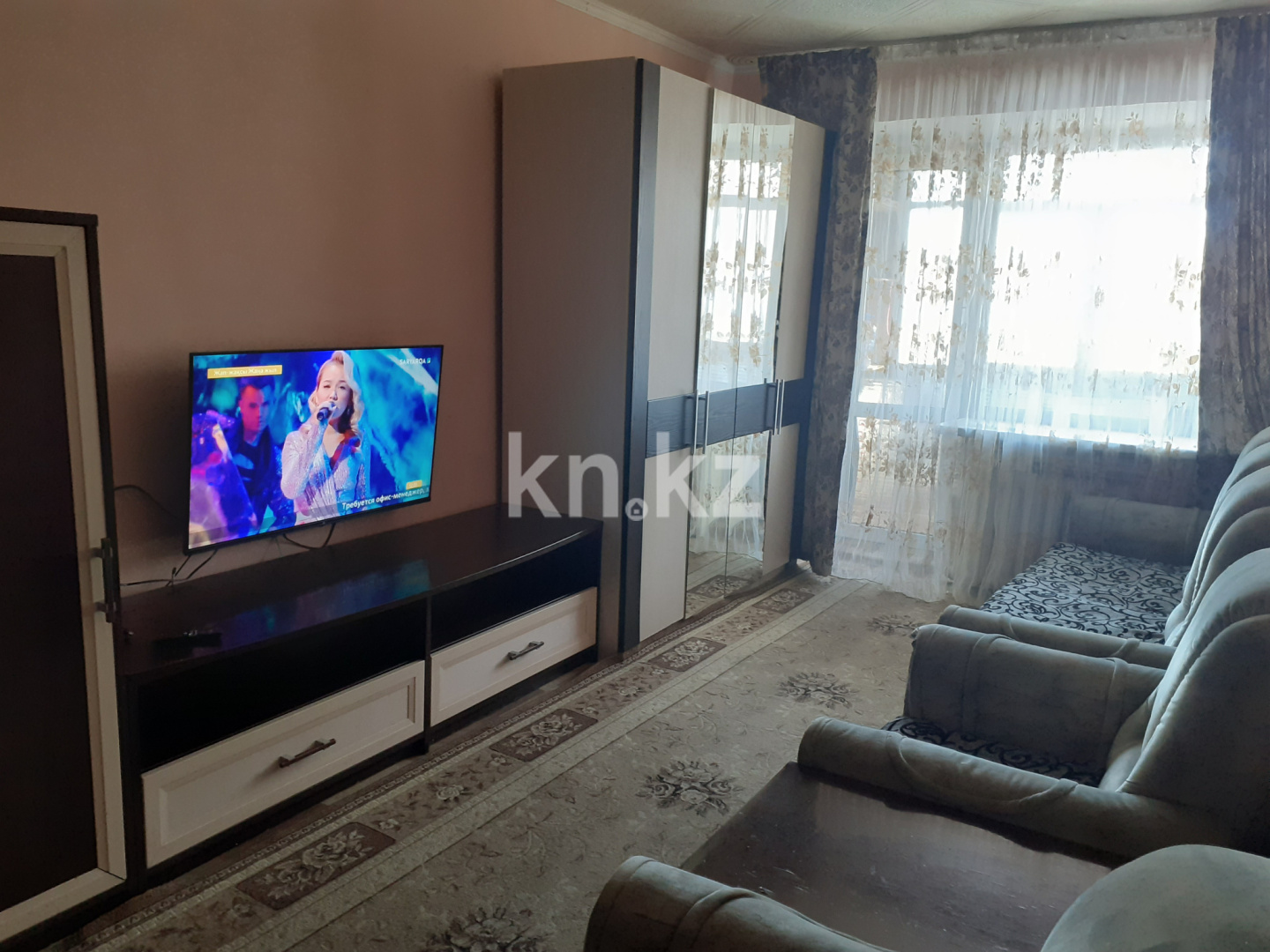 Продажа 2-комнатной квартиры, 44 м², Майкудук Архитектурная, дом  2 - Продажа  двухкомнатных квартир в Караганде без посредников с фото фото 1 из 10