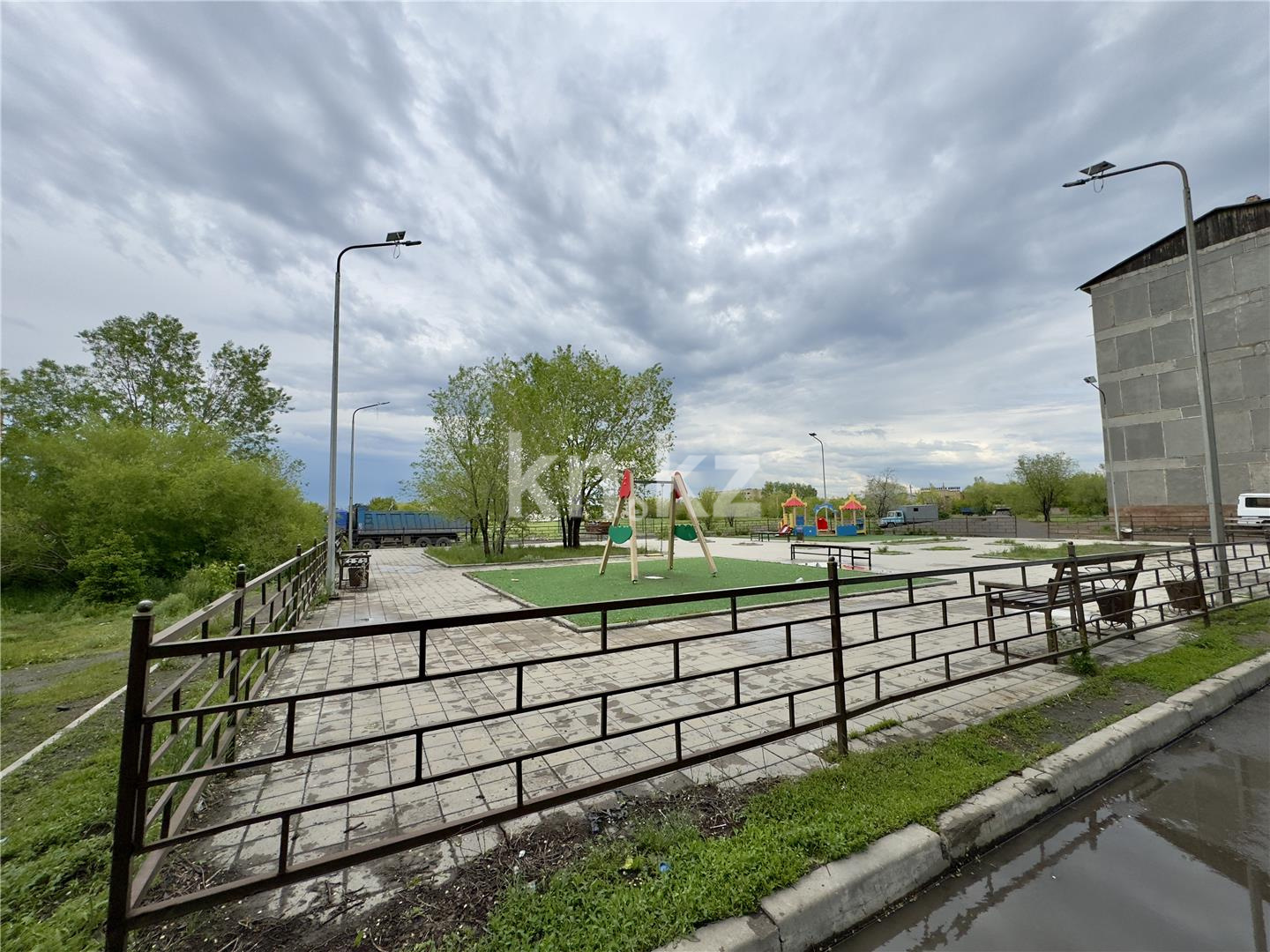 Продажа 3-комнатной квартиры, 45 м² - Продажа квартир в районе ЖБИ Караганды фото 15 из 17