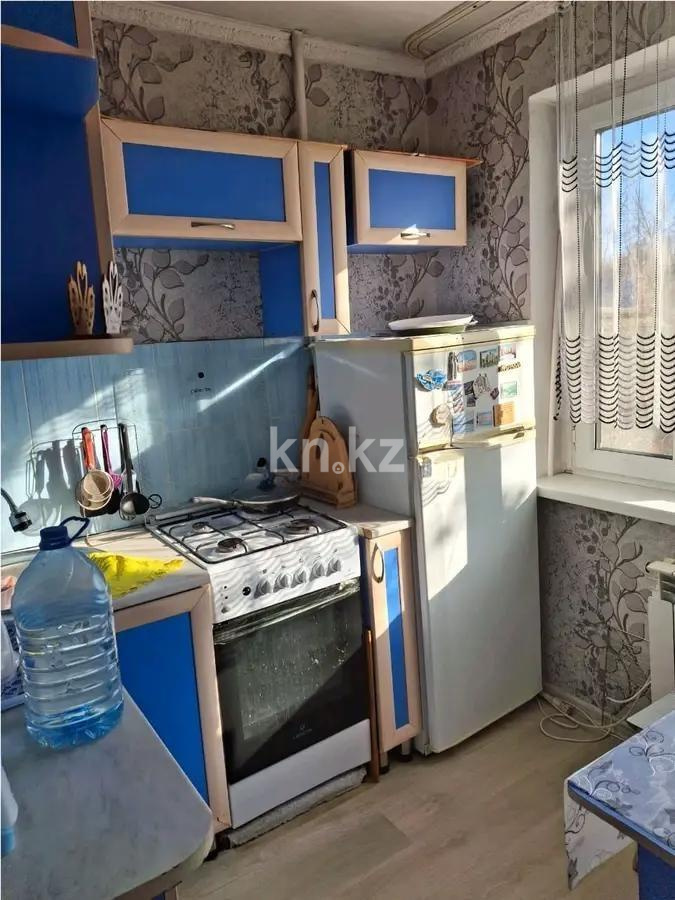 Продажа 2-комнатной квартиры, 48 м², 22 мкр., дом  2 в Караганде - фото 3
