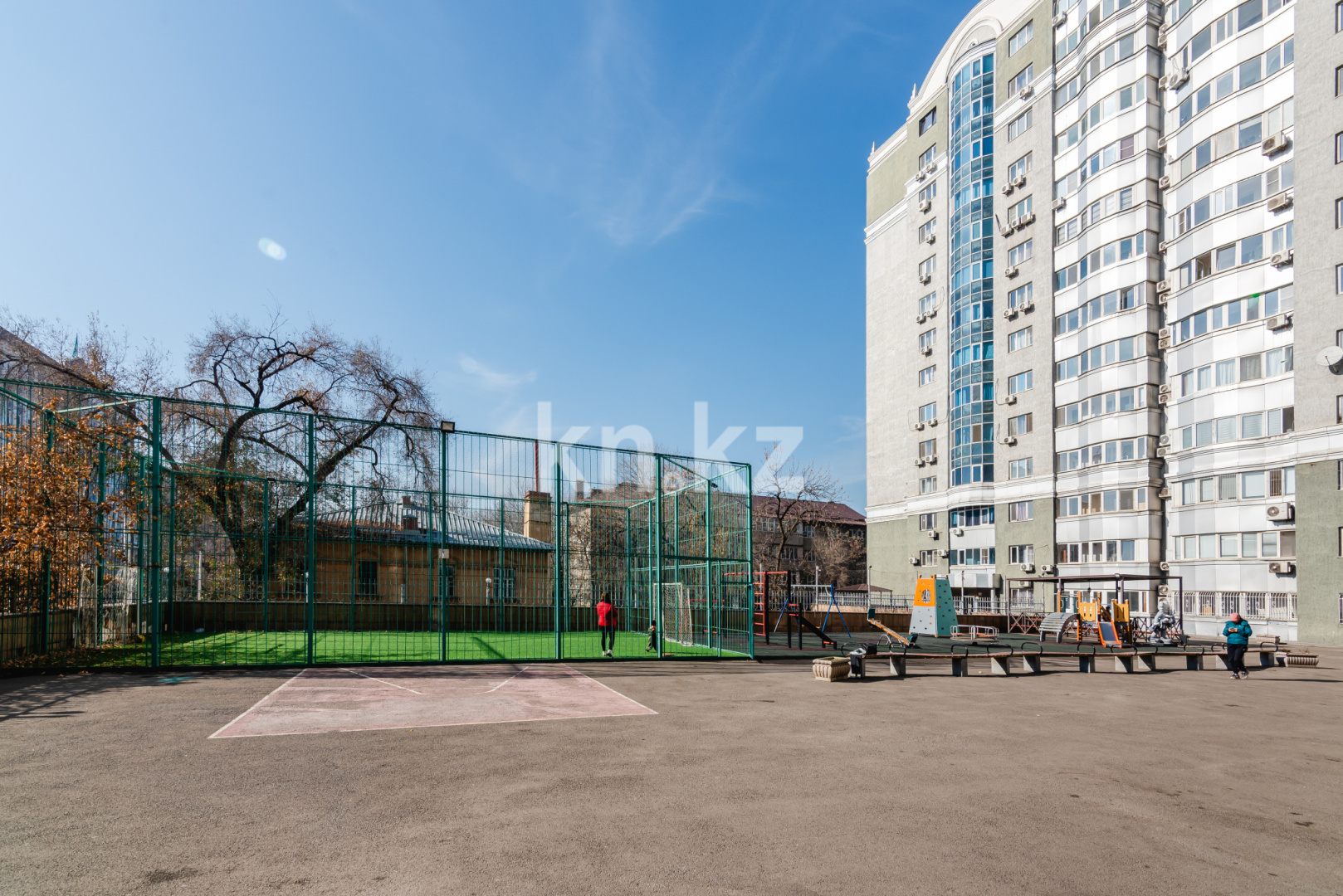 Продажа 3-комнатной квартиры, 112 м², ул. Сатпаева, дом  9Б - Сейфуллина в Алматы - фото 20