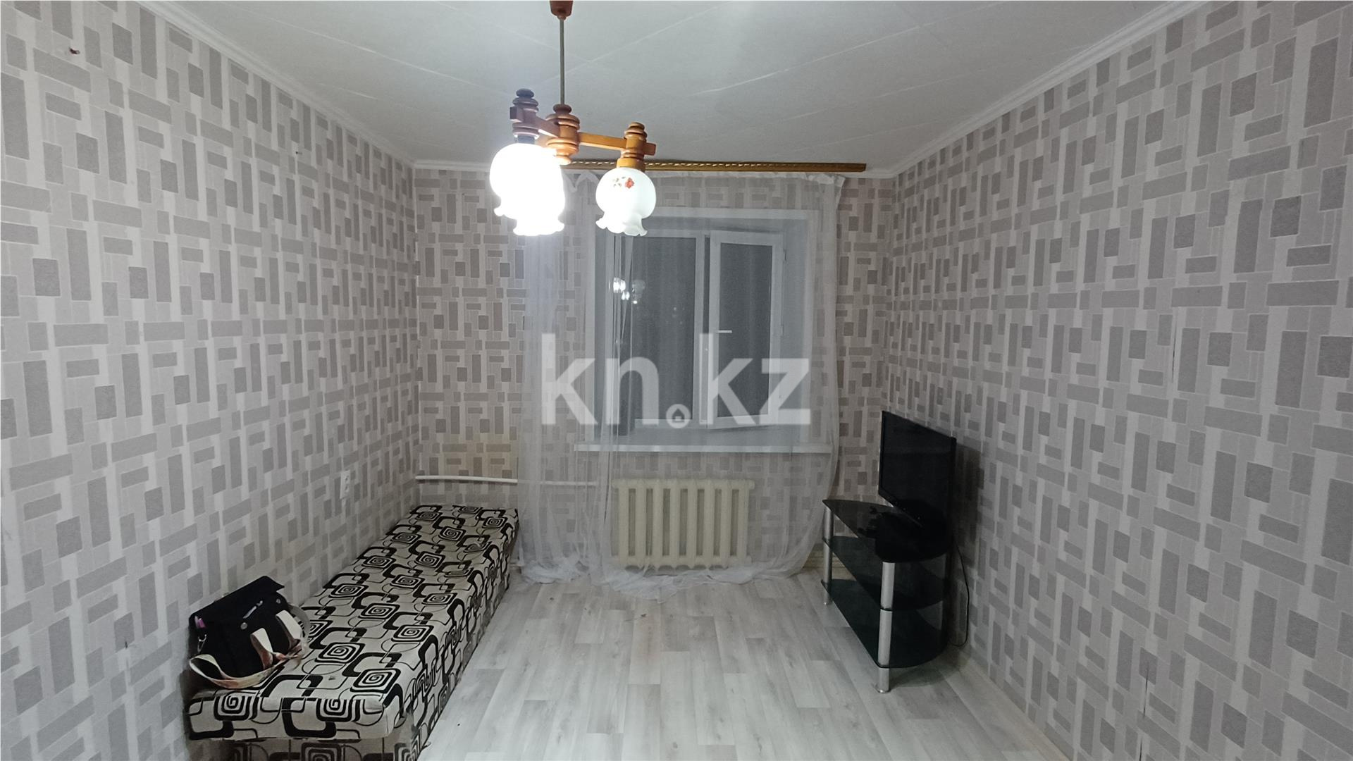 Продажа 1-комнатной квартиры, 29 м², мкр-н 14 - Продажа  однокомнатных квартир в Караганде фото 1 из 7
