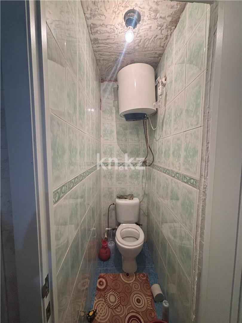 Продажа 4-комнатной квартиры, 59 м², ул. Маметовой - Продажа  четырехкомнатных квартир в Караганде фото 9 из 12