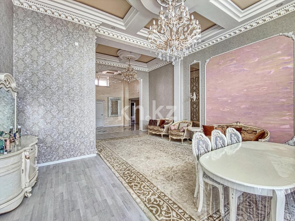 Продажа 4-комнатной квартиры, 210 м², ул. Жарокова, дом  230 - ул. Байкадамова - Продажа  четырехкомнатных квартир в новостройках Алматы без посредников фото 1 из 31