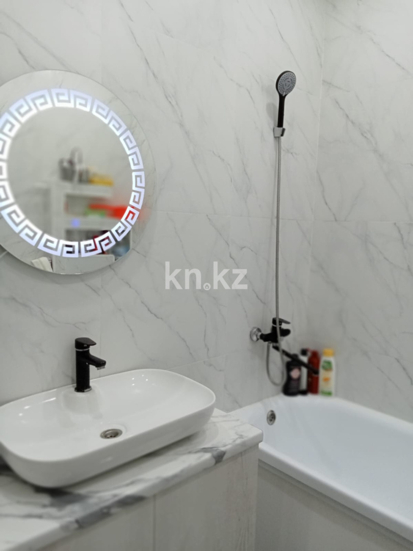 Продажа 3-комнатной квартиры, 83 м², ул. Сатыбалдина, дом  28/4 - Продажа  трехкомнатных квартир в Караганде с фото фото 9 из 11