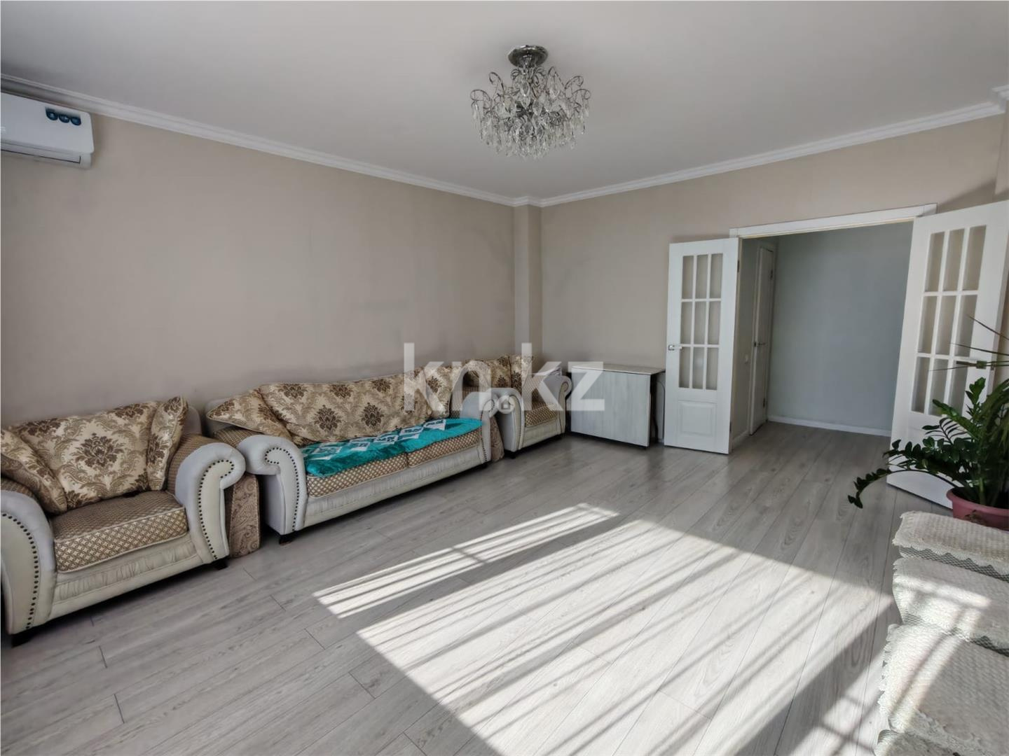 Продажа 2-комнатной квартиры, 68 м², ул. Момышулы - Продажа квартир в новостройках Караганды фото 2 из 14