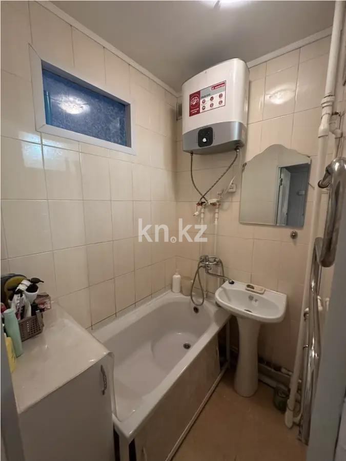 Продажа 3-комнатной квартиры, 57 м², ул. Крылова, дом  26 - Продажа  трехкомнатных квартир в Караганде фото 5 из 7