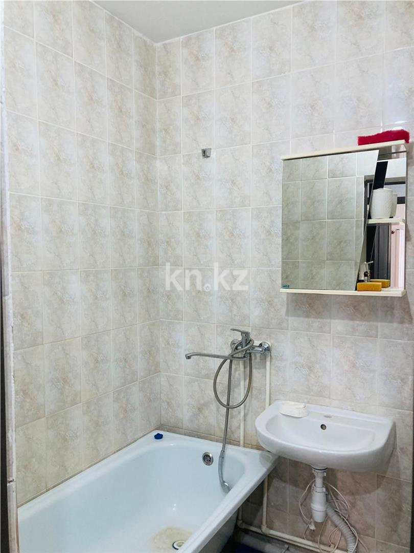 Продажа 1-комнатной квартиры, 46 м², пр. Шахтеров - Продажа квартир в Караганде фото 4 из 7