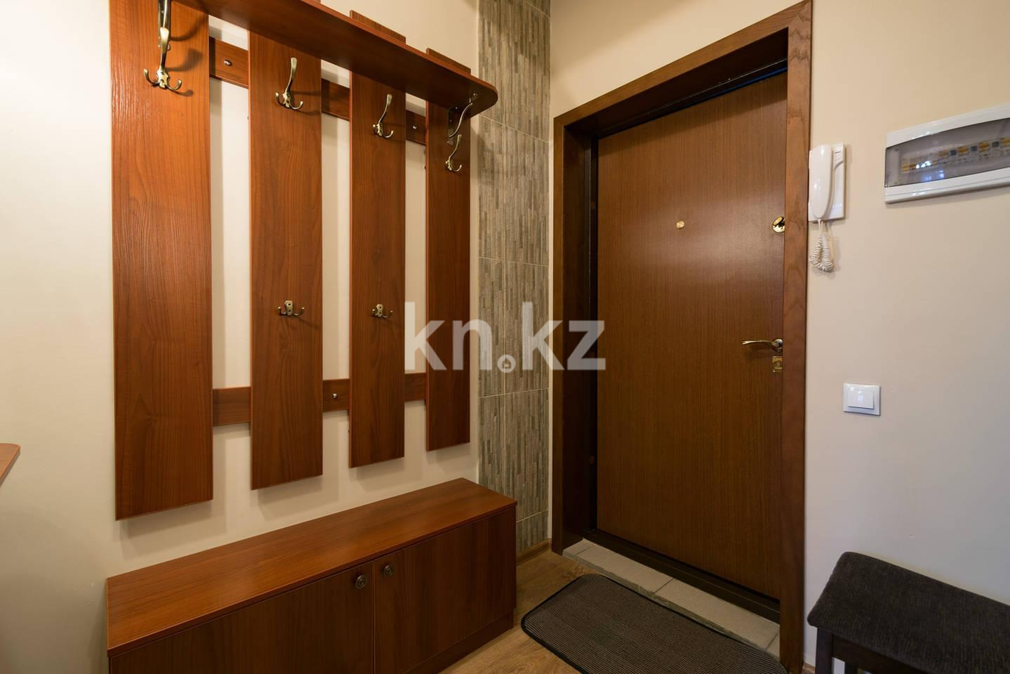 Аренда 1-комнатной квартиры посуточно, 38 м², ул. Казыбек би, дом  125/1 - ул. Досмухамедова - Аренда квартир помесячно в Казахстане фото 12 из 12