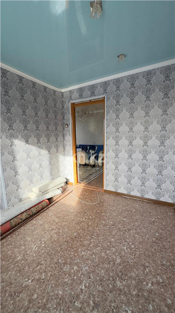 Продажа 3-комнатной квартиры, 47 м², ул. 6-й мик-н в Темиртау - фото 5