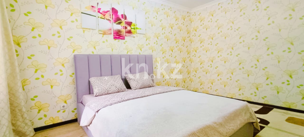 Аренда 2-комнатной квартиры посуточно, 60 м², ул. Сарайшык, дом  5е - пр. Кабанбай батыра - Аренда жилой и коммерческой недвижимости в Казахстане фото 3 из 17