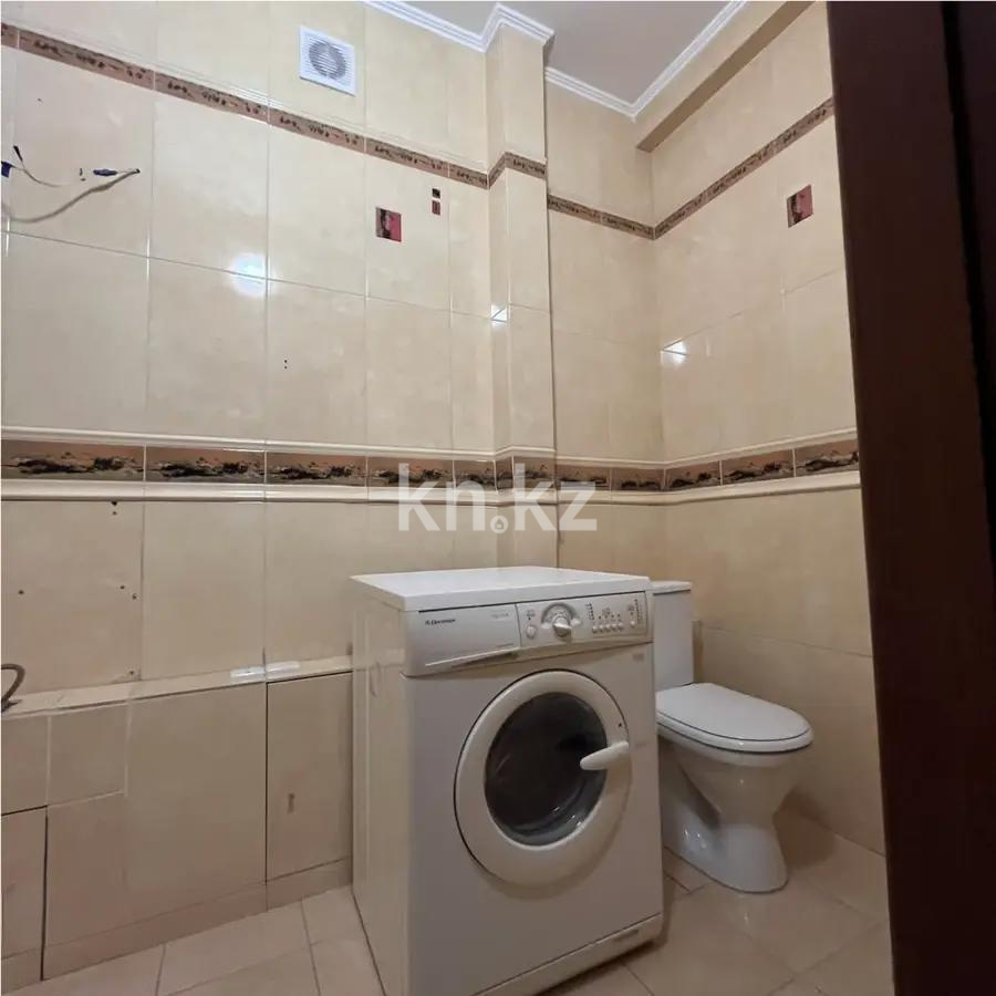 Продажа 3-комнатной квартиры, 79 м², ул. Абая, дом  51 в Караганде - фото 5