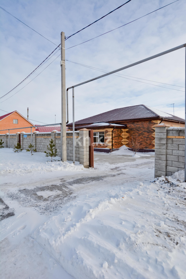 Продажа 5-комнатного дома, 224 м², Алакол, дом  17 - Продажа квартир в Акмолинской области фото 8 из 10