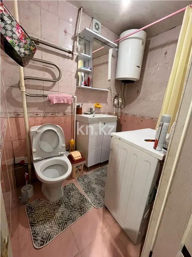 Продажа 2-комнатной квартиры, 44 м², мкр-н 13, дом  24 в Караганде - фото 4