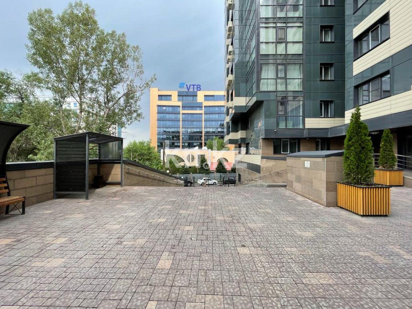 Продажа 3-комнатной квартиры, 72.4 м², ул. Володарского, дом  40а в Алматы - фото 10