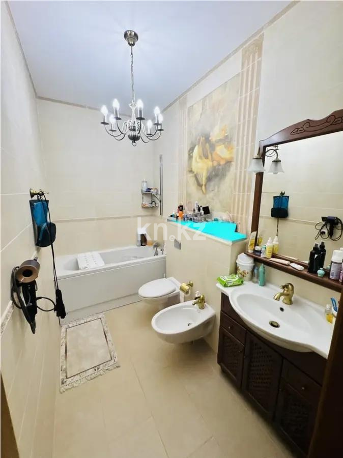 Продажа 3-комнатной квартиры, 140 м², ул. Агыбай батыра, дом  2 - Продажа  трехкомнатных квартир в Астане фото 4 из 7