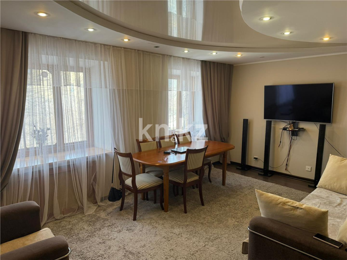 Продажа 4-комнатной квартиры, 100 м² - Продажа квартир в Караганде - страница 11 фото 1 из 13