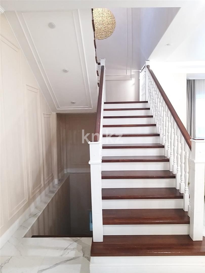 Продажа 5-комнатного дома, 372.76 м², ул. Абишева в Караганде - фото 39