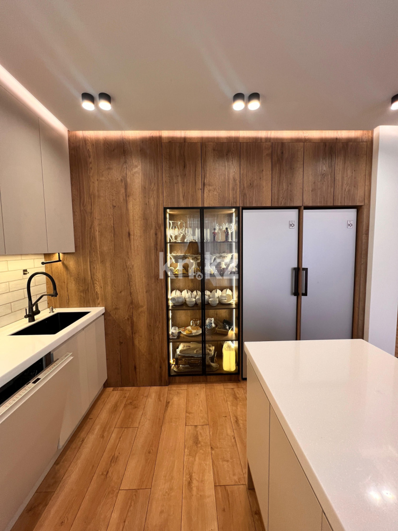 Продажа 4-комнатной квартиры, 124 м², пр. Туран, дом  57/3 - ул. Бухар жырау - Продажа  четырехкомнатных квартир в новостройках Астаны без посредников фото 7 из 12