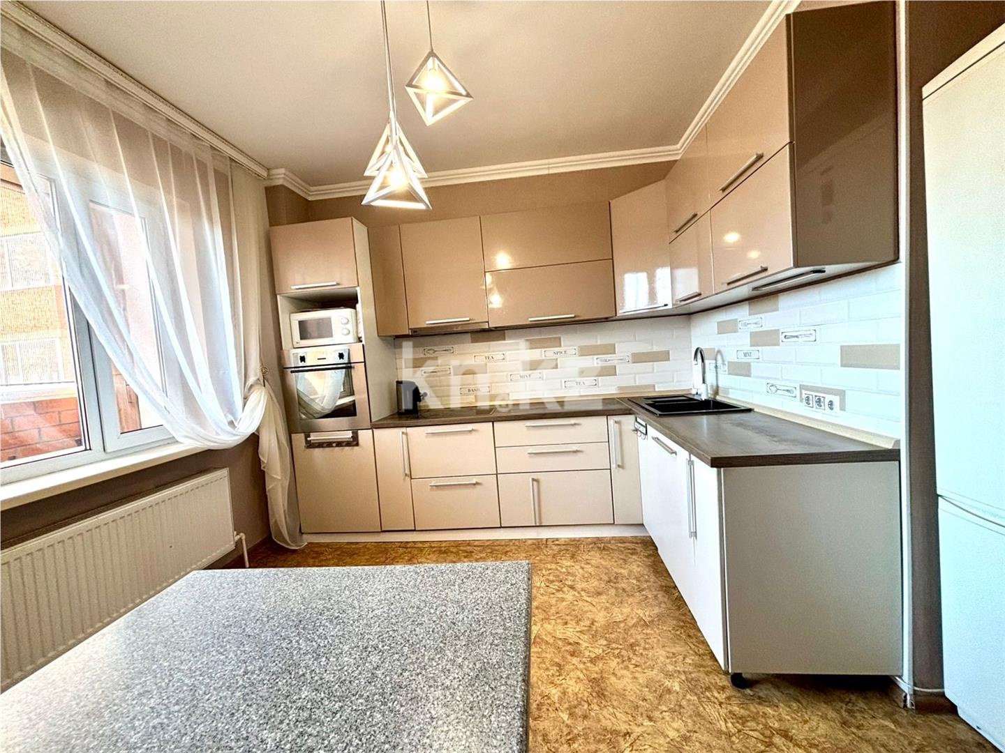 Продажа 3-комнатной квартиры, 87 м² в Караганде - фото 7