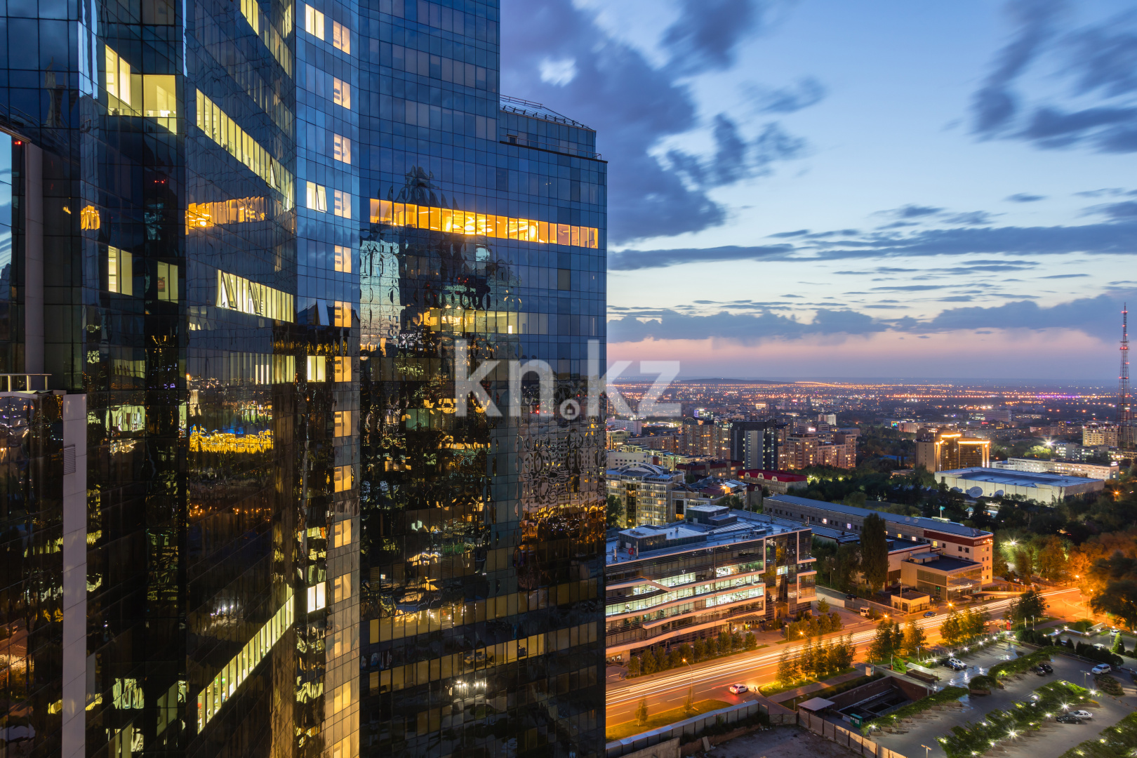 Продажа 2-комнатной квартиры, 63.1 м², пр. Аль-Фараби, дом  11/2 в Алматы - фото 16 Продажа 2-комнатной квартиры, 63.1 м², пр. Аль-Фараби, дом  11/2 в Алматы - фото 16