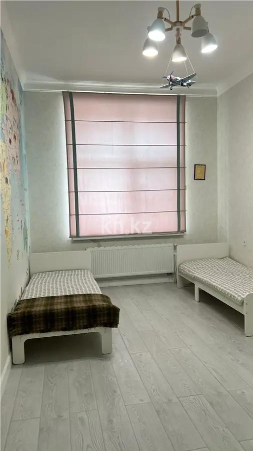 Продажа 4-комнатной квартиры, 148.8 м² в Астане - фото 4