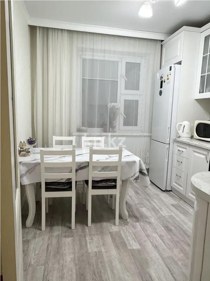 Продажа 3-комнатной квартиры, 67 м², ул. Дюсембекова, дом  67 - Продажа  трехкомнатных квартир в Караганде фото 4 из 7