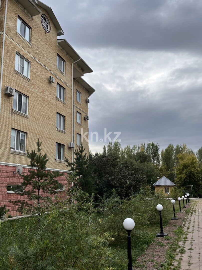 Продажа 2-комнатной квартиры, 82 м² в Астане