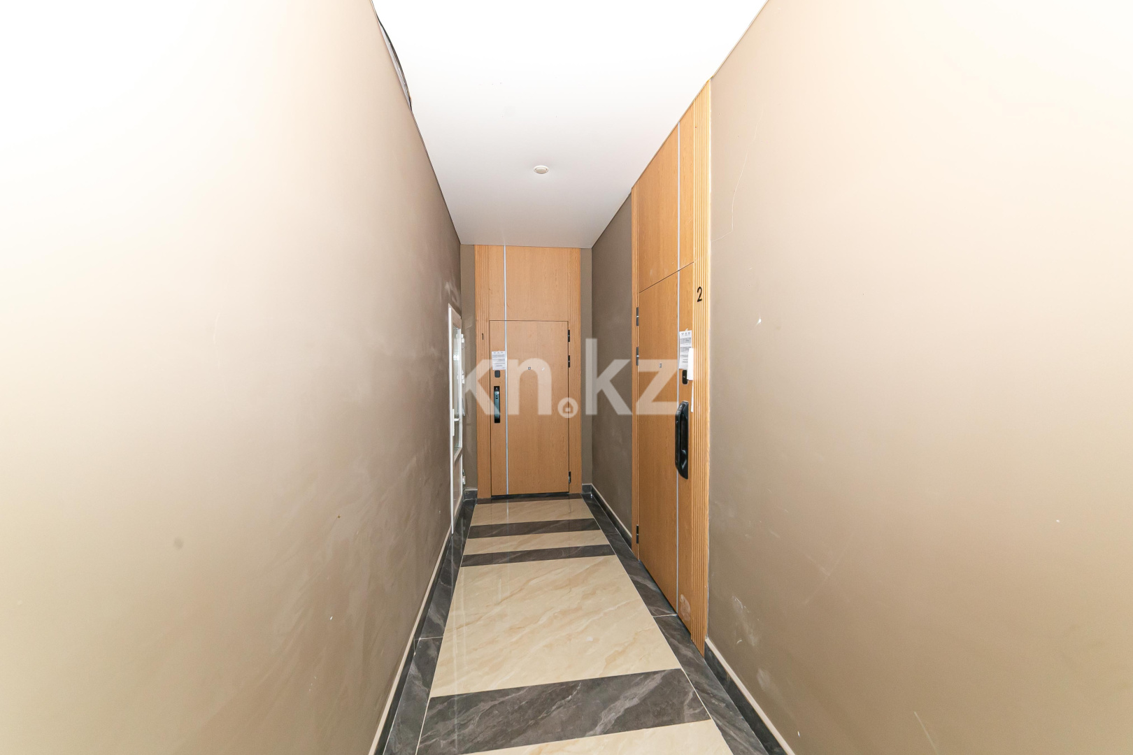 Продажа 2-комнатной квартиры, 39 м², пр. Туран, дом  83/1 в Астане - фото 18