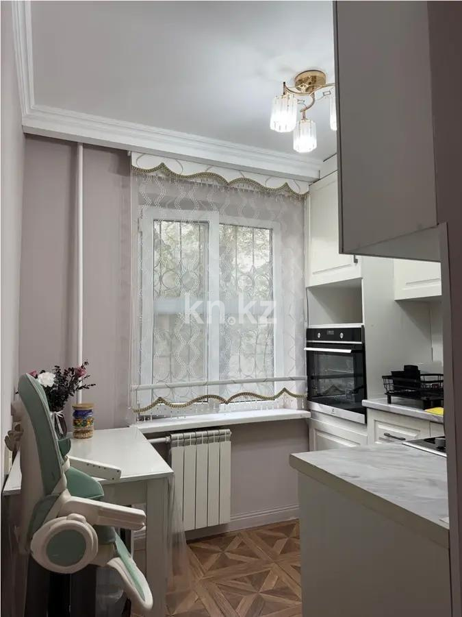 Продажа 3-комнатной квартиры, 60 м², мкр-н Орбита-2, дом  17 в Алматы - фото 4