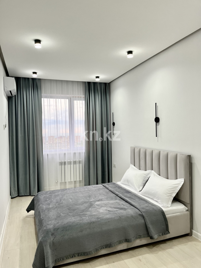 Аренда 2-комнатной квартиры посуточно, 55 м², ул. Торайгырова, дом  21/1 - ул. Мустафина - Аренда  двухкомнатных квартир посуточно в Алматы с фото фото 1 из 11