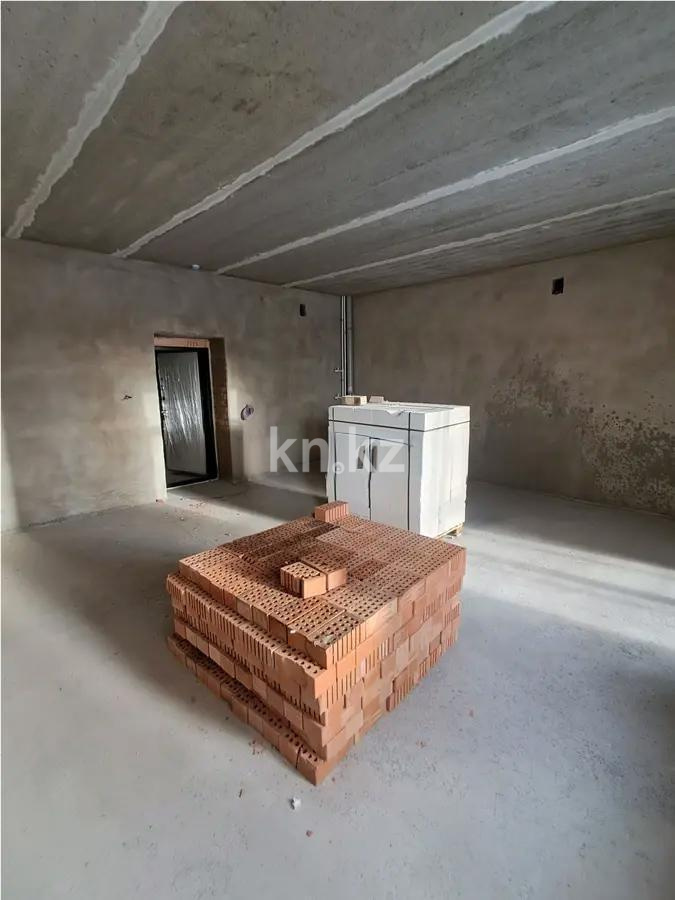 Продажа 4-комнатной квартиры, 120 м², пр. Шахтеров, дом  31/2 - Продажа  четырехкомнатных квартир в Караганде фото 4 из 4