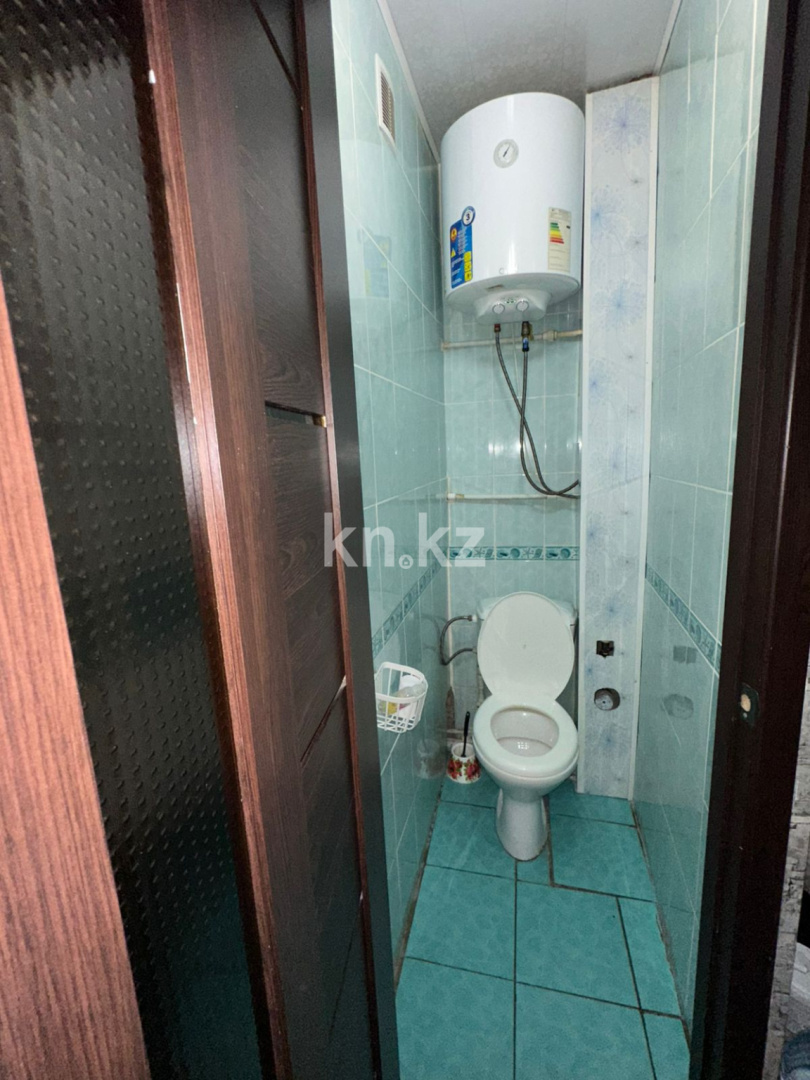 Продажа 3-комнатной квартиры, 62 м², мкр-н 17, дом  57 в Караганде - фото 5