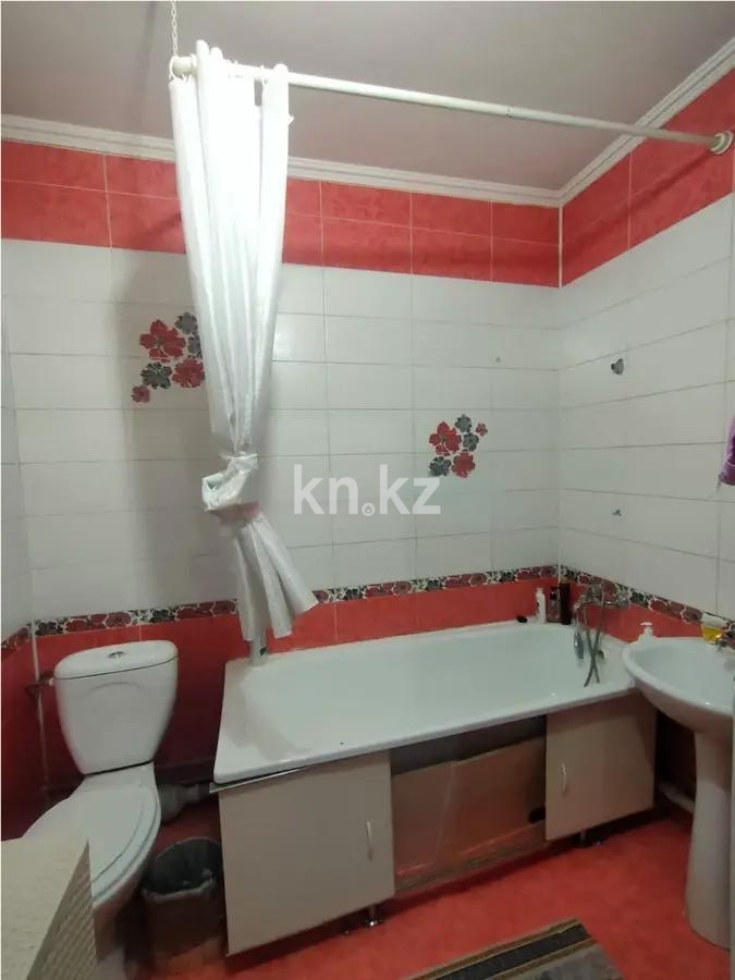 Продажа 1-комнатной квартиры, 40 м², мкр-н Кокжиек, дом  26 в Алматы - фото 3