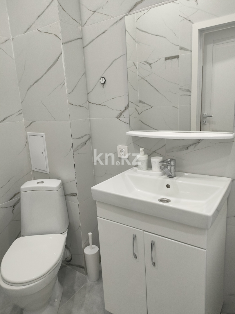 Аренда 1-комнатной квартиры посуточно, 42 м², пр. Туран, дом  46/4 - ул. Орынбор - Аренда квартиры посуточно в Астане фото 14 из 17