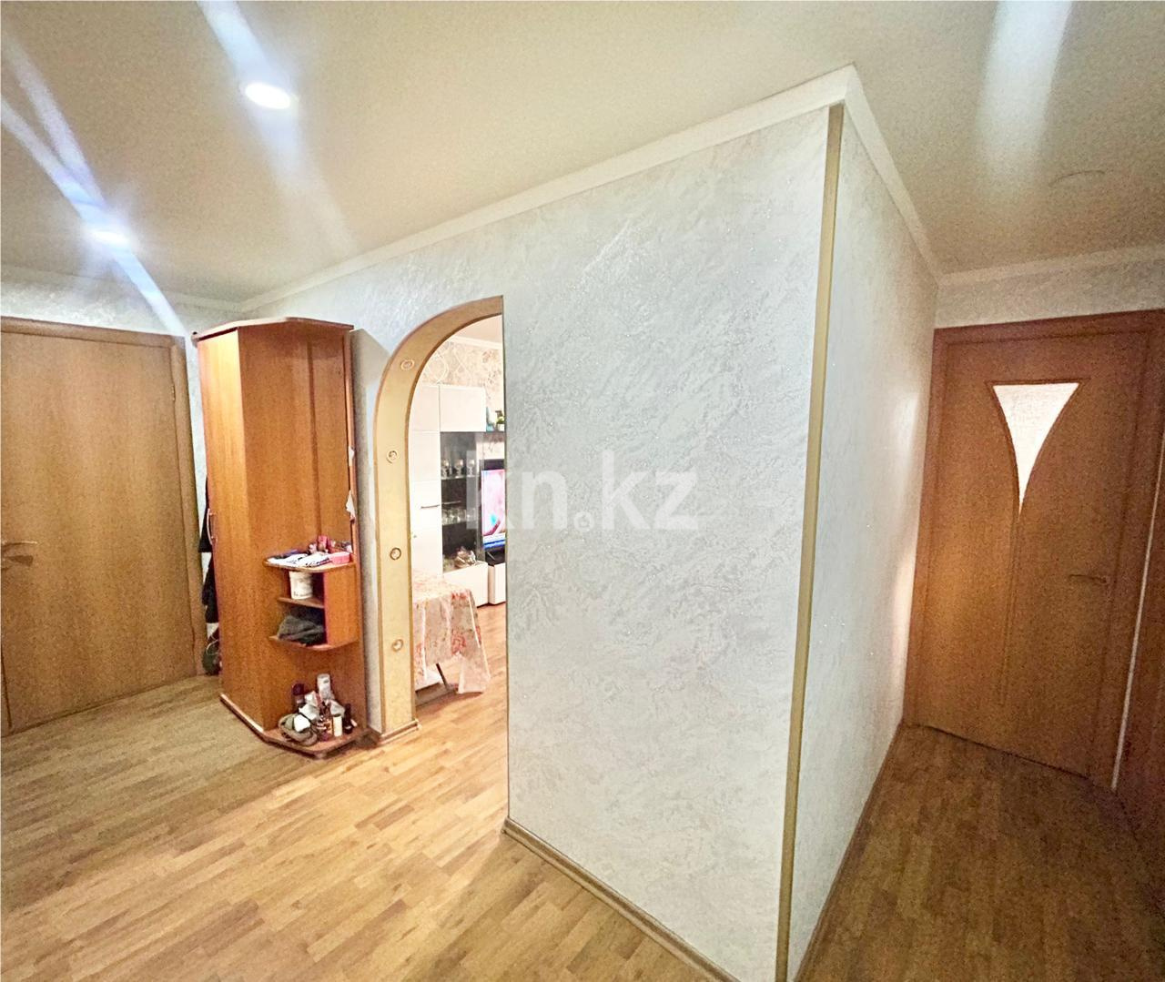 Продажа 3-комнатной квартиры, 62 м², ул. Ермекова - Продажа квартир в Караганде фото 10 из 13