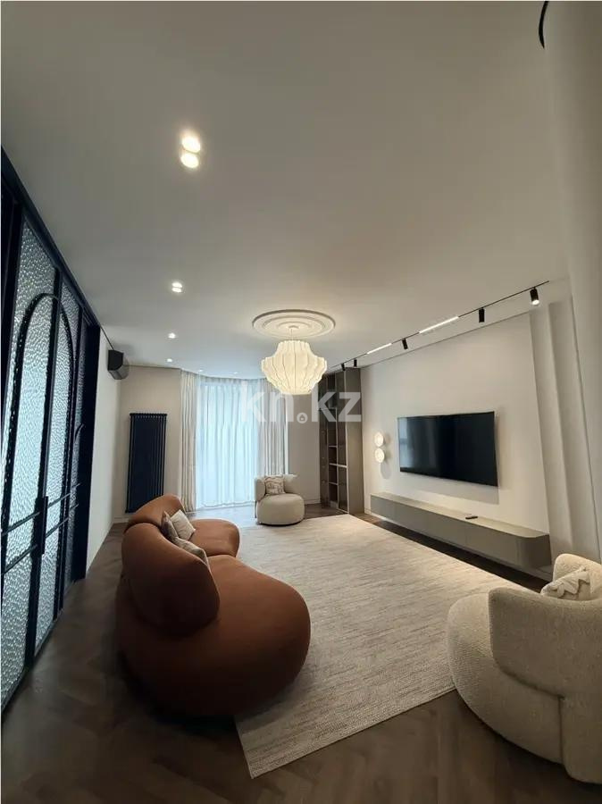 Продажа 4-комнатной квартиры, 149 м² в Астане