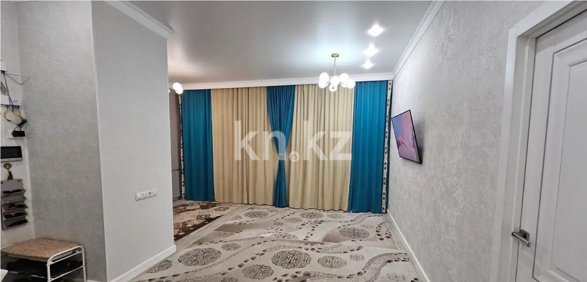 Продажа 3-комнатной квартиры, 74 м², ул. Гоголя, дом  56/1 - Продажа квартир в Караганде фото 1 из 5